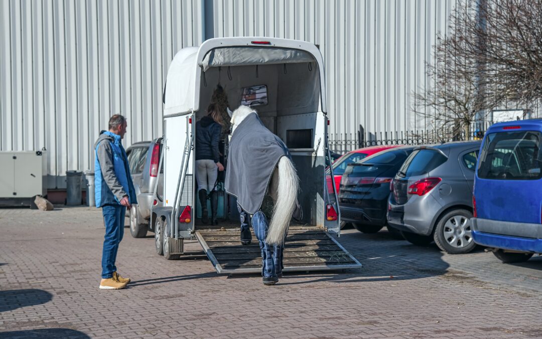 Får böter för slag med grep vid lastning